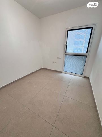 דירה, סיטי, גבעתיים