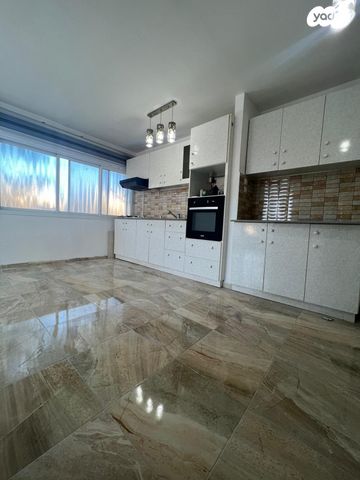 דירה, שדרות יוספטל, בן גוריון, קרית אתא