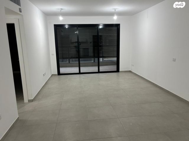 דירה, חזון אי"ש, עין גנים, פתח תקווה