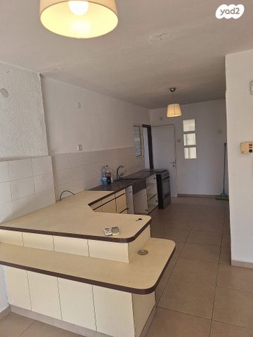 דירה, הרצפלד, תל אביב יפו