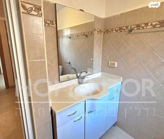 דירת גן, דקר, רובע ד', אשדוד