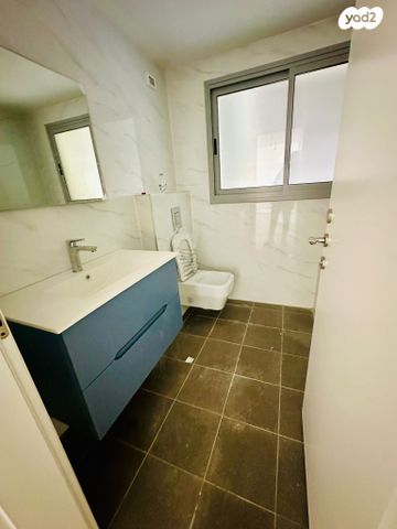 דירה, המעיין, ארלוזורוב, גבעתיים