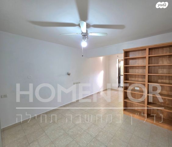 דירת גן, דקר, רובע ד', אשדוד