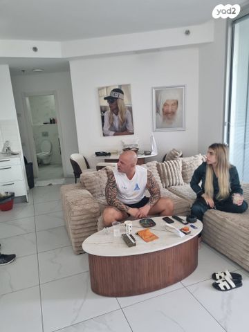 דירה, גרציאני יצחק, גני שרונה, קרית הממשלה, תל אביב יפו