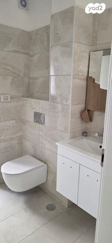 דירה, חנה רחל מלודמיר, חומת שמואל, הר חומה, ירושלים