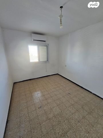 דירה, רחבת גד, בני ישראל, קרית גת