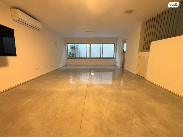 בית פרטי/ קוטג', טבנקין, רעננה