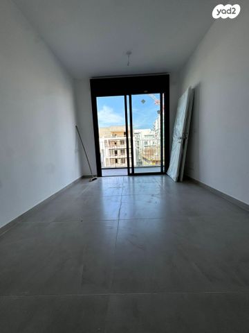 דירה, הרב יצחק ידידיה פרנקל, נווה שאנן, תל אביב יפו