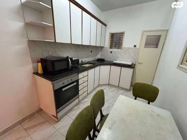 דירה, שרה אהרונסון, המרכז השקט / מרכז העיר, פתח תקווה