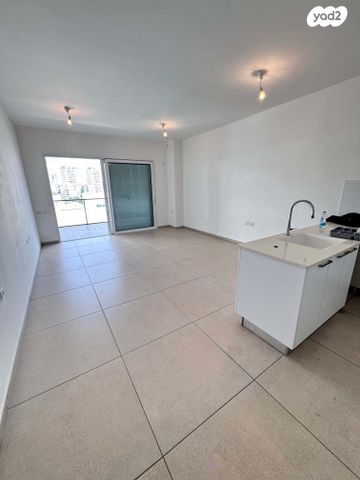 דירה, סיטי, גבעתיים