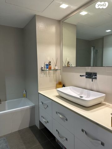 דירה, פומבדיתא, הצפון החדש - דרום, תל אביב יפו