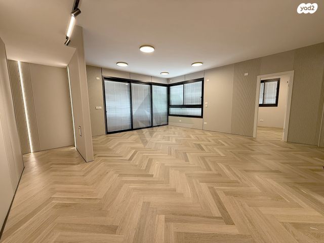 הגוש הגדול, רמת אביב החדשה, נופי ים