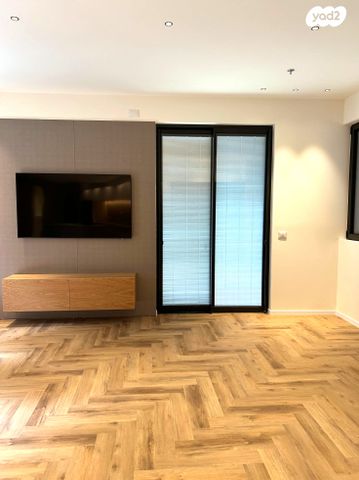 דירת גן, לב תל אביב, לב העיר צפון, תל אביב יפו