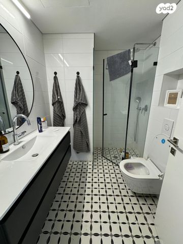 דירה, י.ל. פרץ 3, תל אביב יפו