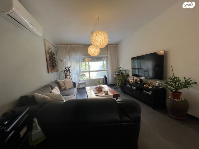 פורצי הדרך 2