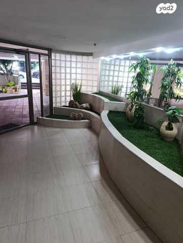 דירה, אנה פרנק, דרום מזרח, בת ים