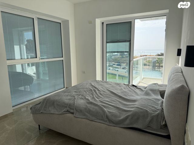 דירה, שדרות רחבעם זאבי, גבעת אולגה, חדרה