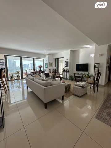 ניסים אלוני 6