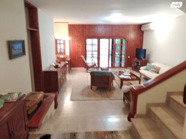 בית פרטי/ קוטג', נחל קנה, דובדבן הכפר, כפר סבא