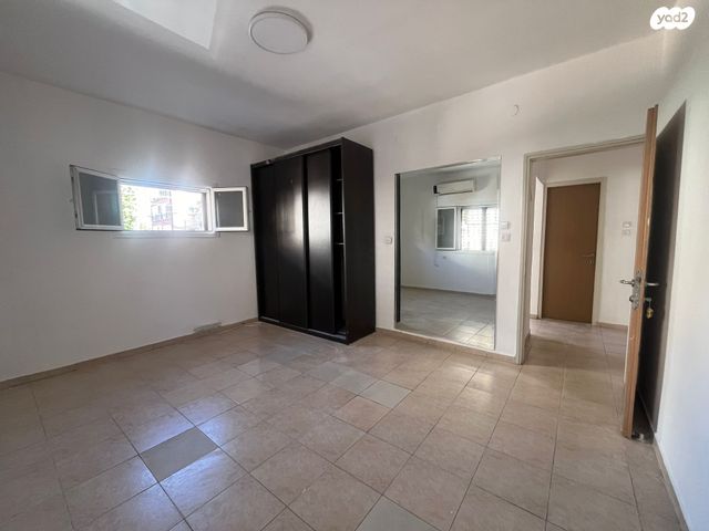 דירה, טרומן 22, נגבה, רמת גן