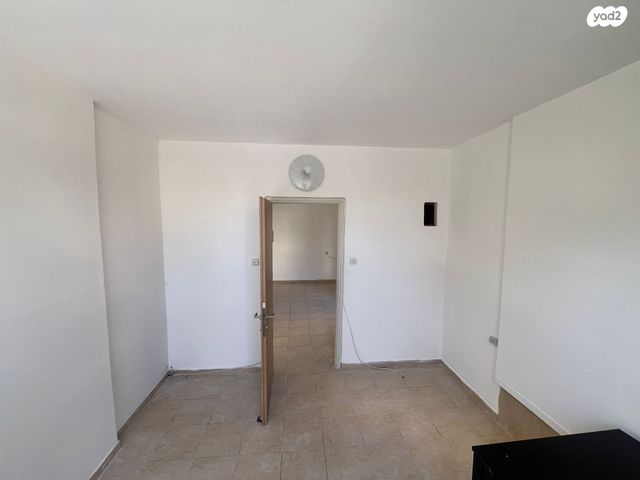 דירה, טרומן 22, נגבה, רמת גן