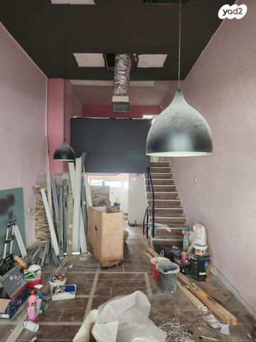 חנויות/ שטח מסחרי, כפר סבא