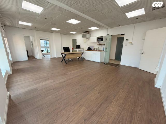 משרדים, יהודה הלוי, תל אביב יפו