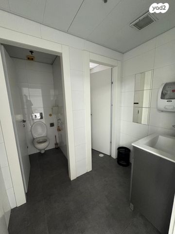 משרדים, אליהו איתן, מב"ת מערב, אזור תעשייה חדש, ראשון לציון