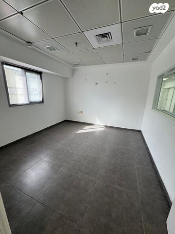 משרדים, אליהו איתן, מב"ת מערב, אזור תעשייה חדש, ראשון לציון