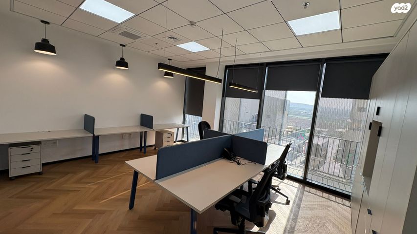 משרדים, תעשיון בר לב, תעשיון בר לב