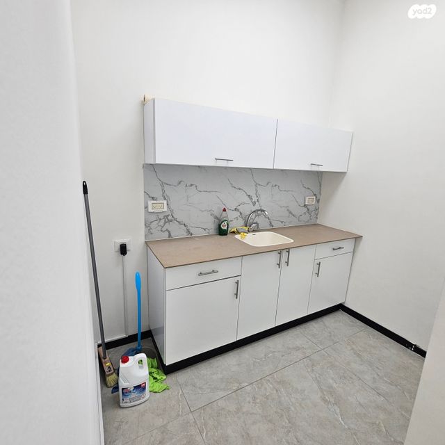 משרדים, הגדוד העברי 5, הקריה מע"ר, אשדוד