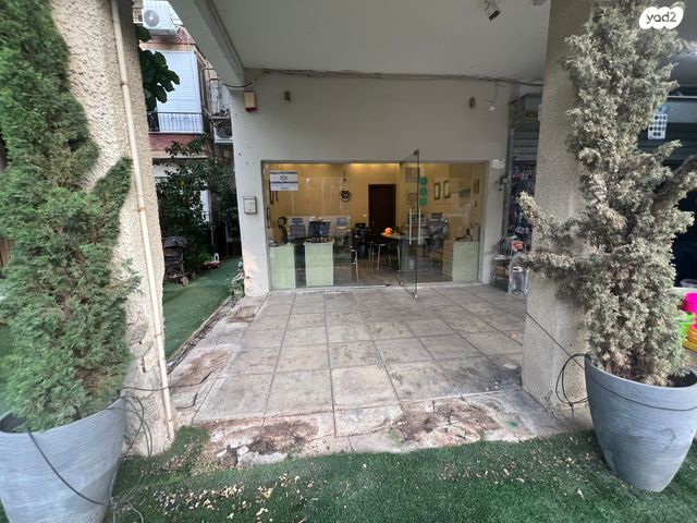 משרדים, וייצמן, ארלוזורוב, גבעתיים