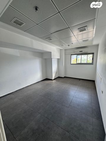 משרדים, אליהו איתן, מב"ת מערב, אזור תעשייה חדש, ראשון לציון