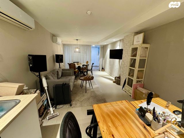 משרדים, סוקולוב, קרית יערים, רמת השרון