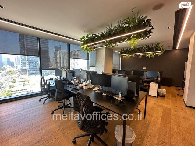 משרדים, יגאל אלון 82, ביצרון ורמת ישראל, תל אביב יפו