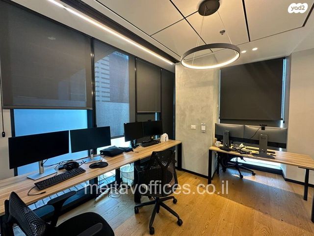 משרדים, יגאל אלון 82, ביצרון ורמת ישראל, תל אביב יפו
