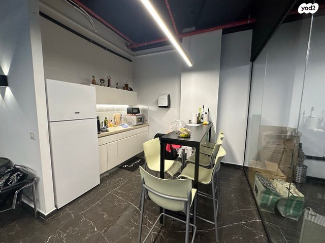 משרדים, דרך מנחם בגין 150, מונטיפיורי, הרכבת, תל אביב יפו