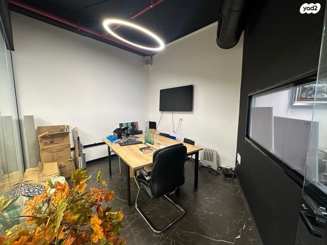 משרדים, דרך מנחם בגין 150, מונטיפיורי, הרכבת, תל אביב יפו