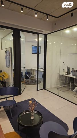 משרדים, התעשייה, אזור תעשייה קרית אתגרים, רעננה