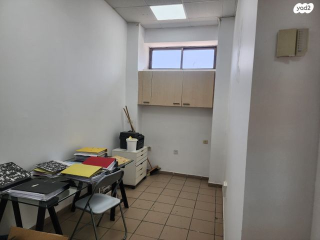 משרדים, סוקולוב, קרית יערים, רמת השרון