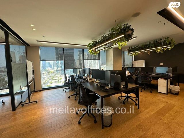 משרדים, יגאל אלון 82, ביצרון ורמת ישראל, תל אביב יפו
