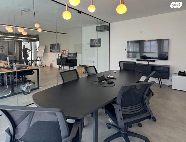 גני שרונה, קרית הממשלה