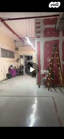 מבני תעשיה, אזור תעסוקה צומת חולון, תל אביב יפו