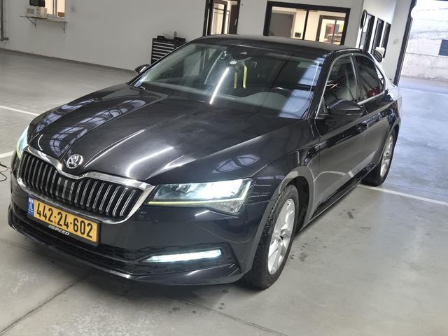 מודעת רכב סקודה סופרב