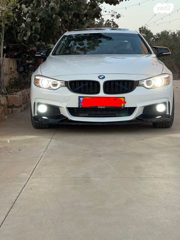 מודעת רכב ב מ וו סדרה 4