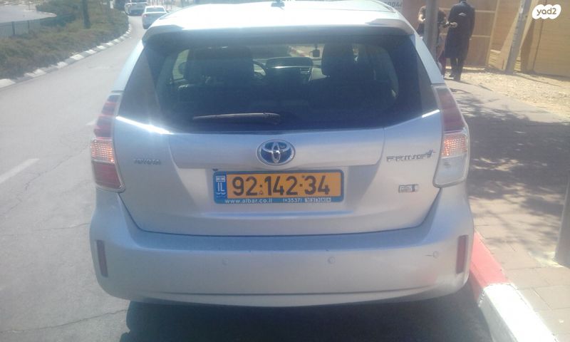 מודעת רכב טויוטה פריוס פלוס