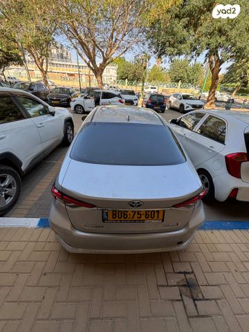 מודעת רכב טויוטה קורולה