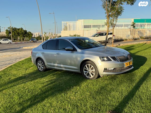 סקודה אוקטביה 