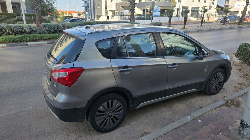 סוזוקי קרוסאובר