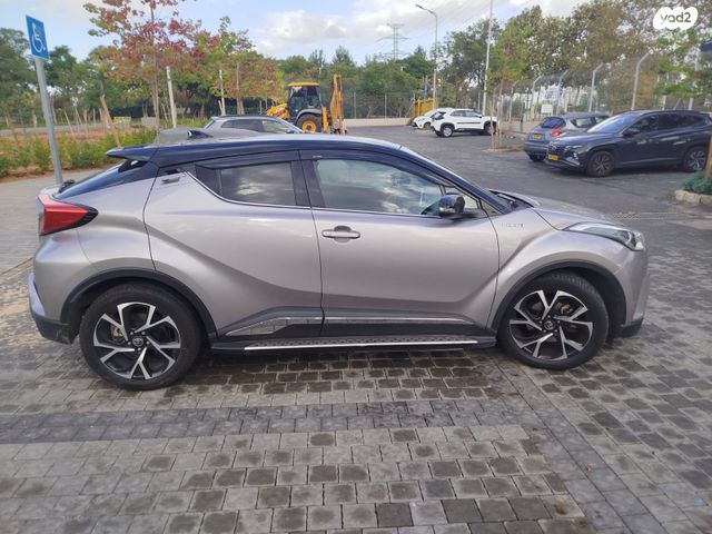 טויוטה C-HR
